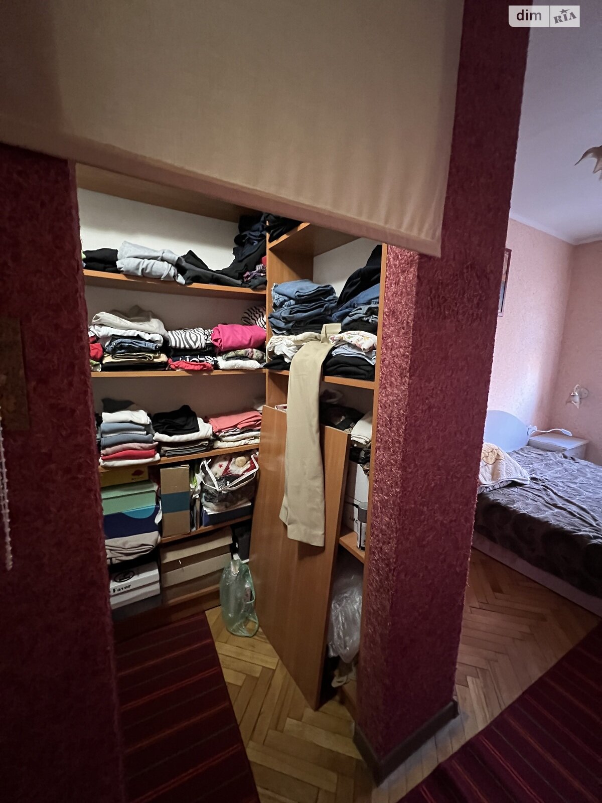 Продаж двокімнатної квартири в Ужгороді, на просп. Свободи, фото 1 Продаж двокімнатної квартири в Ужгороді, на просп. Свободи, фото 1