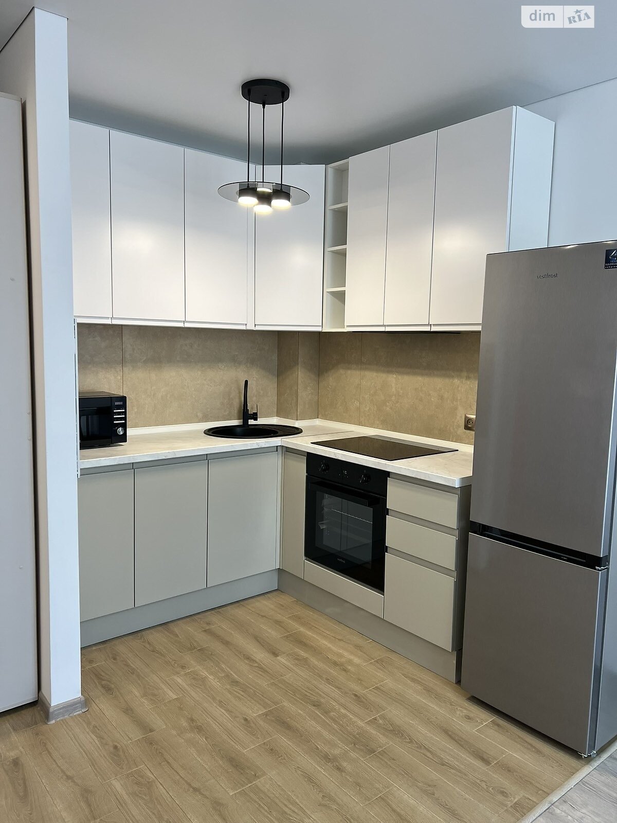 Продаж однокімнатної квартири в Ужгороді, на вул. Тлехаса 19 корпус 3, фото 1