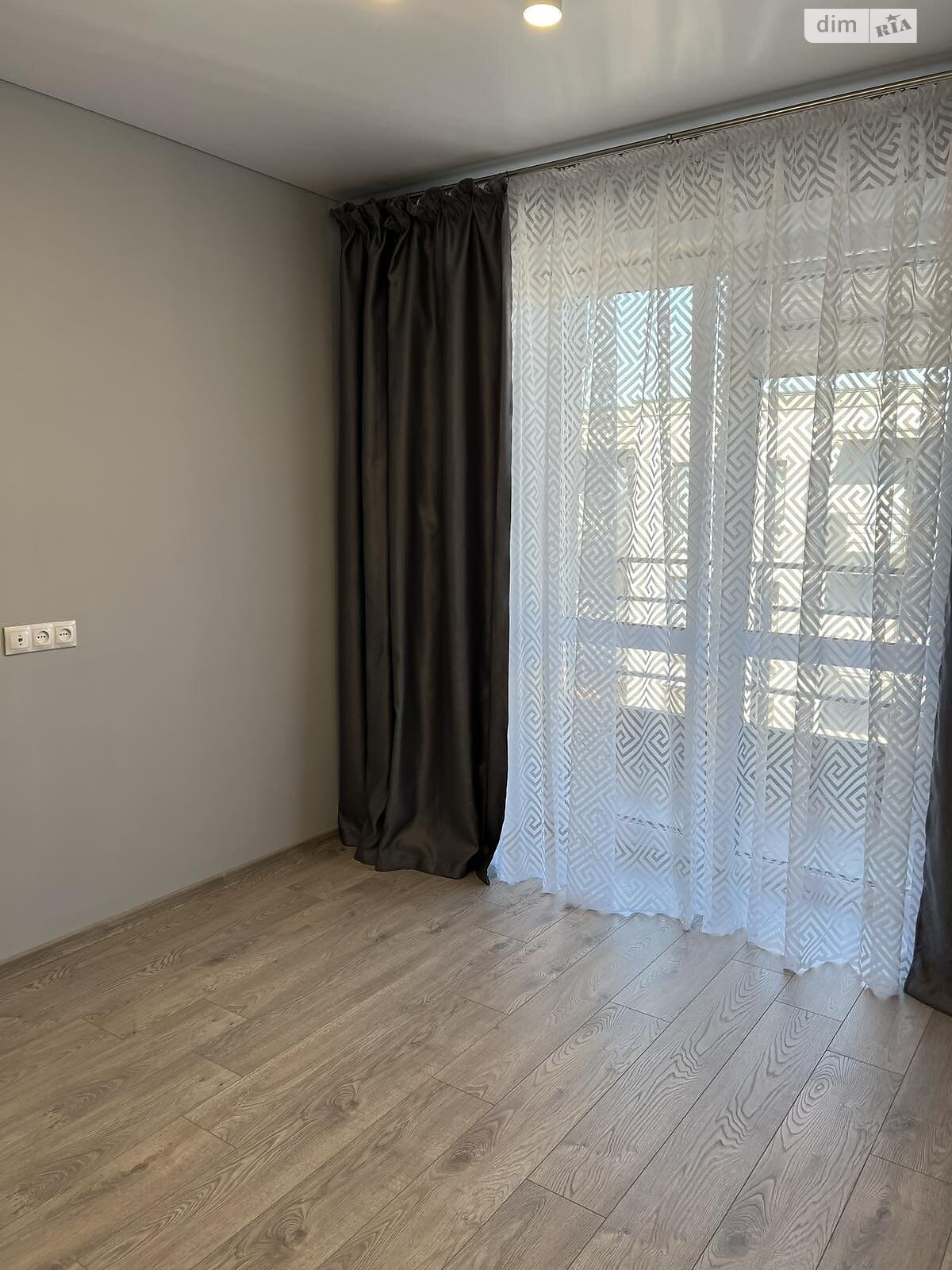 Продаж однокімнатної квартири в Ужгороді, на вул. Тлехаса 19 корпус 3, фото 1