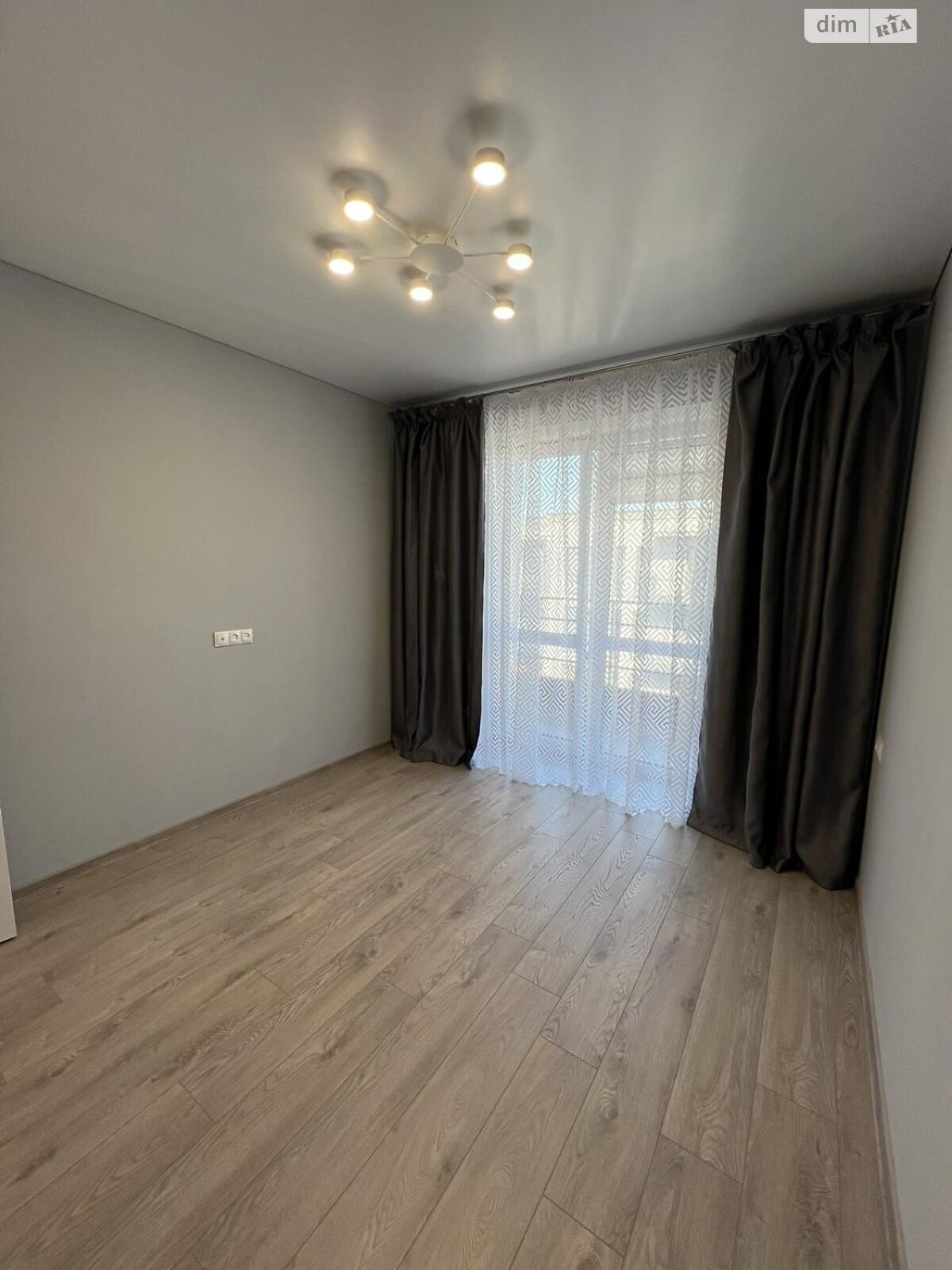 Продажа однокомнатной квартиры в Ужгороде, на ул. Тлехаса, фото 1