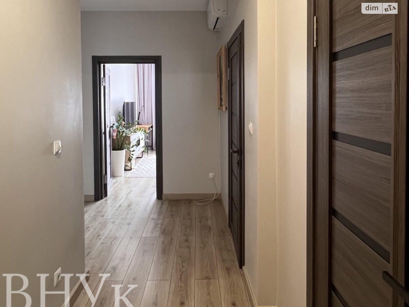 Продаж двокімнатної квартири в Ужгороді, на вул. Тлехаса 14, фото 1