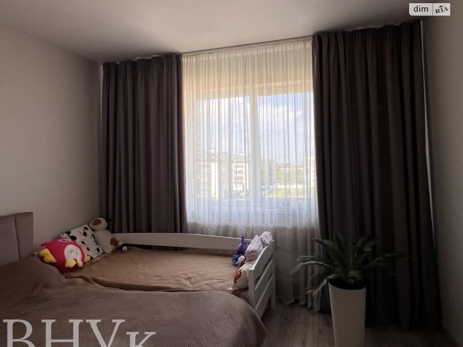 Продаж двокімнатної квартири в Ужгороді, на вул. Тлехаса 14, фото 1