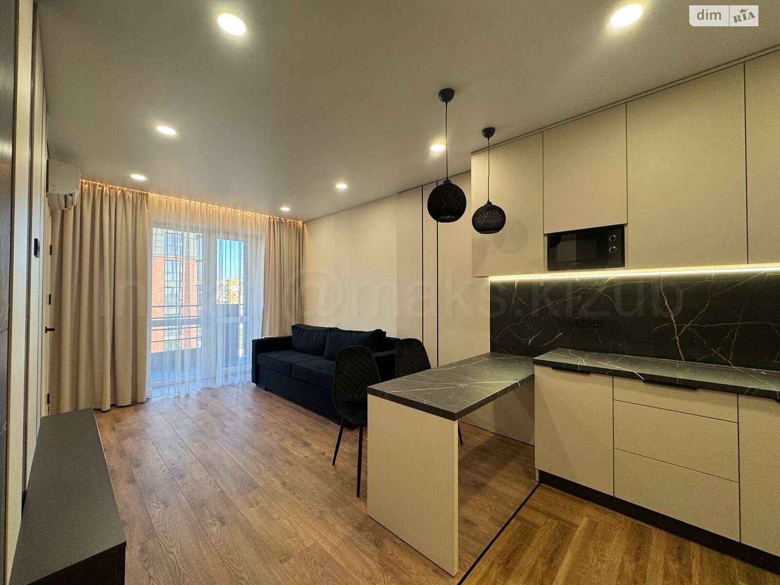 Продажа однокомнатной квартиры в Ужгороде, на ул. Тлехаса 19 корпус 3, фото 1