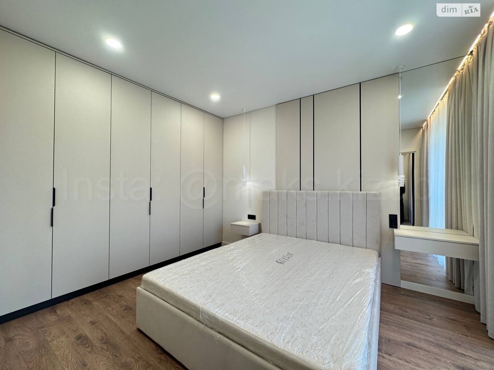 Продажа однокомнатной квартиры в Ужгороде, на ул. Тлехаса 19 корпус 3, фото 1