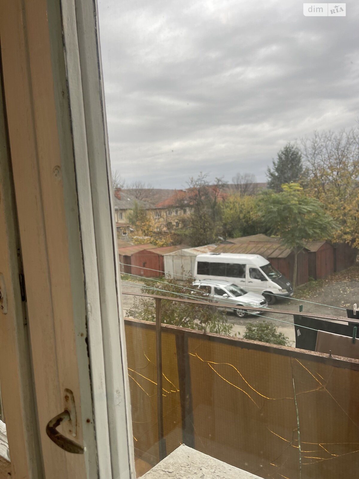 Продажа трехкомнатной квартиры в Ужгороде, на ул. 15-го батальона, район Центр фото 1