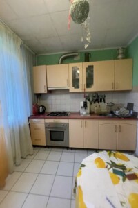 Продажа трехкомнатной квартиры в Ужгороде, на ул. 15-го батальона, район Центр фото 2