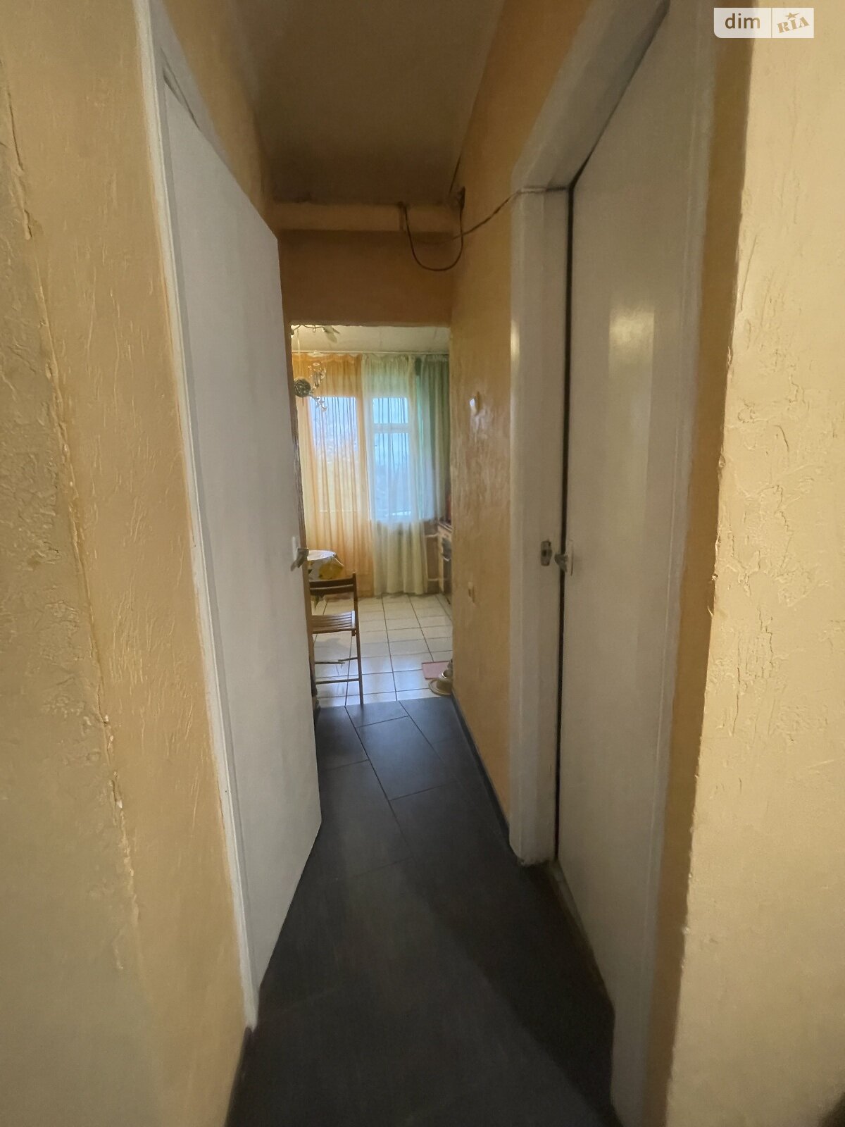 Продажа трехкомнатной квартиры в Ужгороде, на ул. 15-го батальона, район Центр фото 1