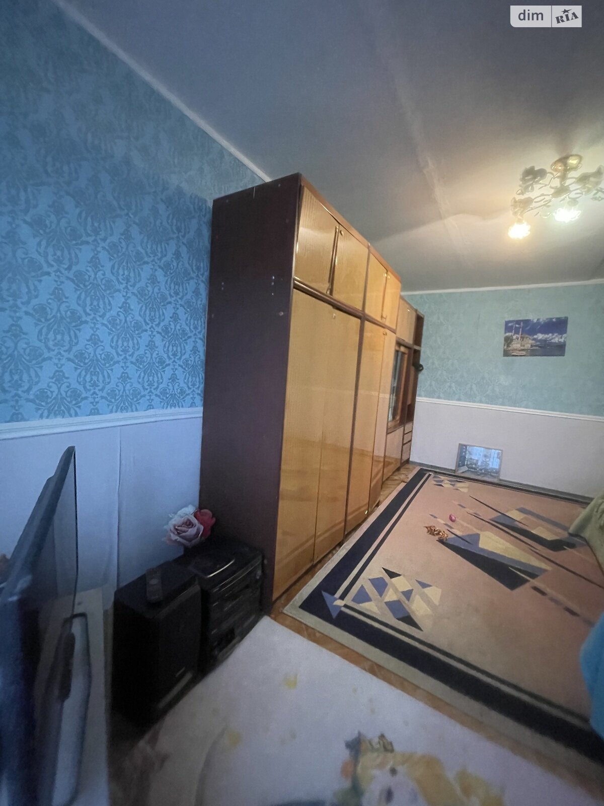 Продажа трехкомнатной квартиры в Ужгороде, на ул. 15-го батальона, район Центр фото 1