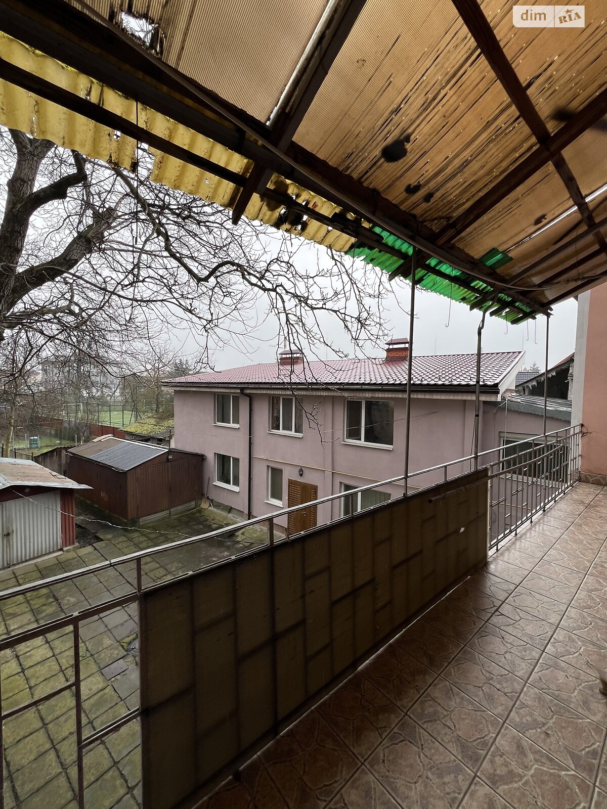 Продажа четырехкомнатной квартиры в Ужгороде, на ул. Берчени, район Центр фото 1 Продажа четырехкомнатной квартиры в Ужгороде, на ул. Берчени, район Центр фото 1