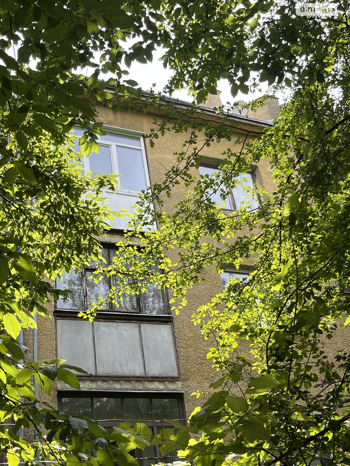 Продажа трехкомнатной квартиры в Ужгороде, на пер. Ботанический 1, район Центр фото 1