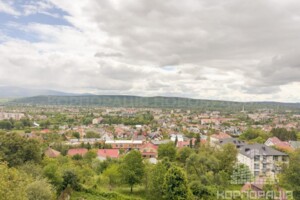 Продажа трехкомнатной квартиры в Ужгороде, на ул. Далекая, район Центр фото 3