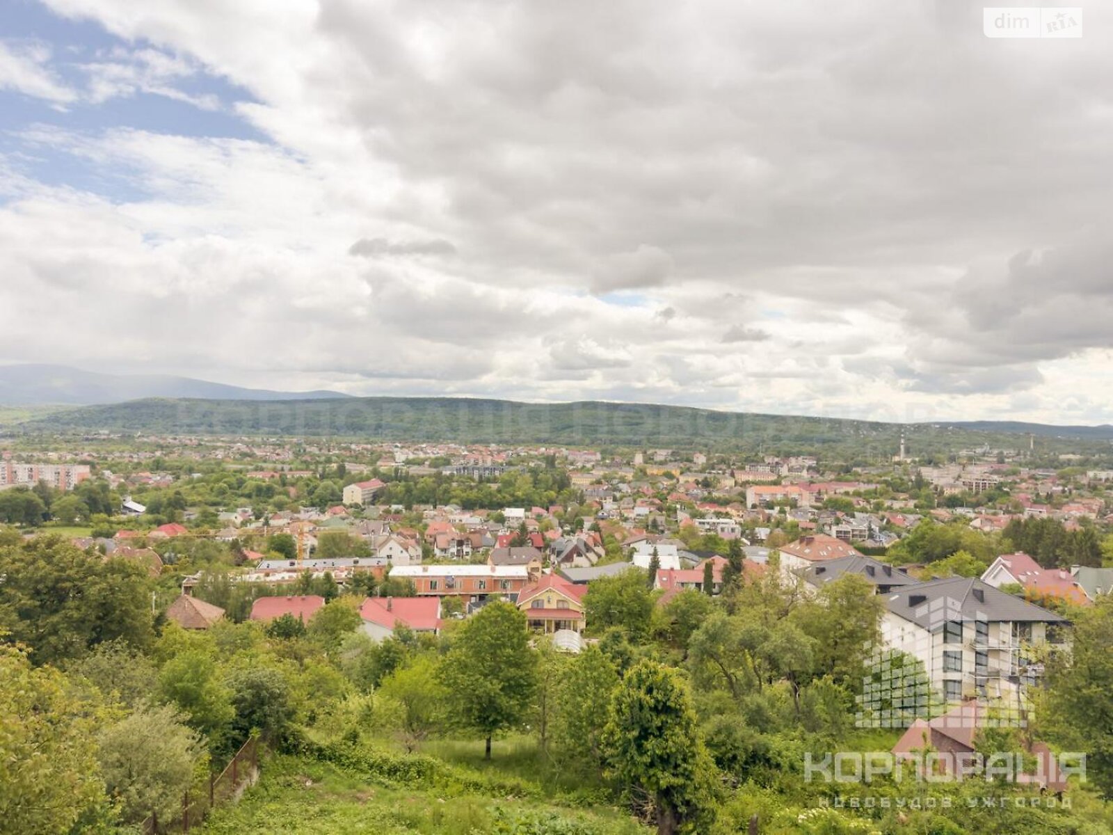 Продажа трехкомнатной квартиры в Ужгороде, на ул. Далекая, район Центр фото 2 Продажа трехкомнатной квартиры в Ужгороде, на ул. Далекая, район Центр фото 2