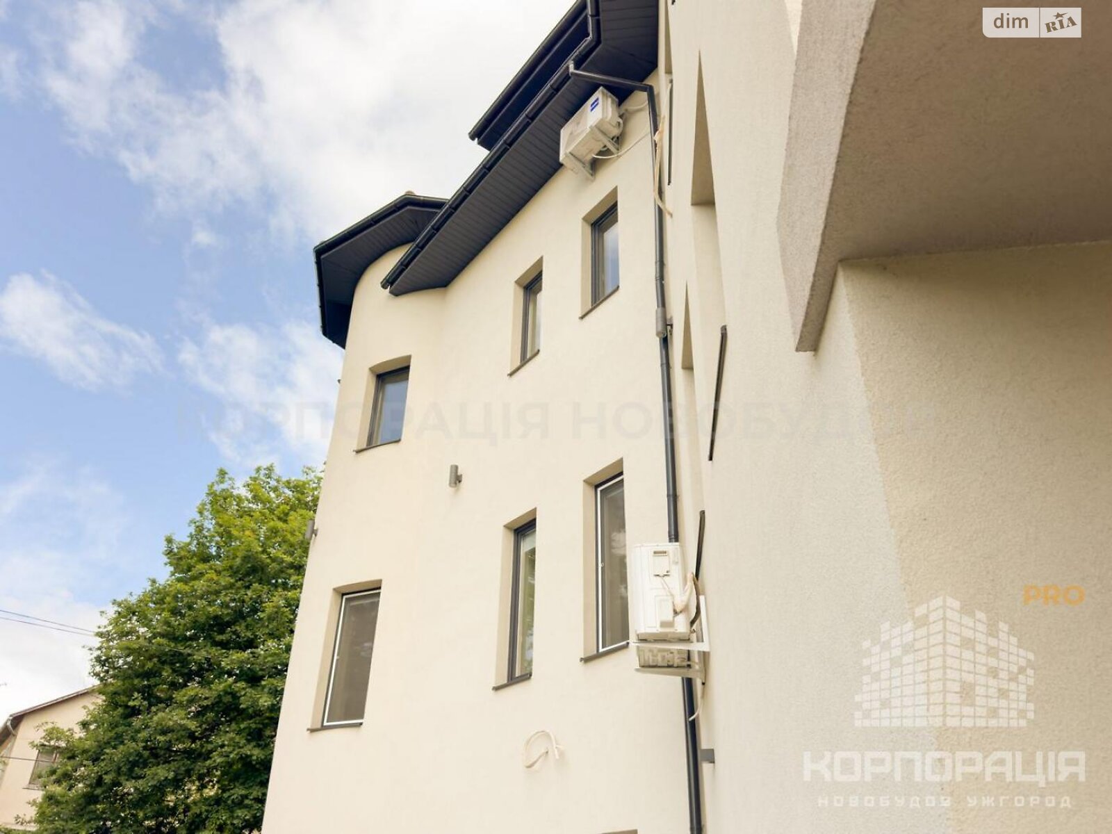 Продажа трехкомнатной квартиры в Ужгороде, на ул. Далекая, район Центр фото 2 Продажа трехкомнатной квартиры в Ужгороде, на ул. Далекая, район Центр фото 2