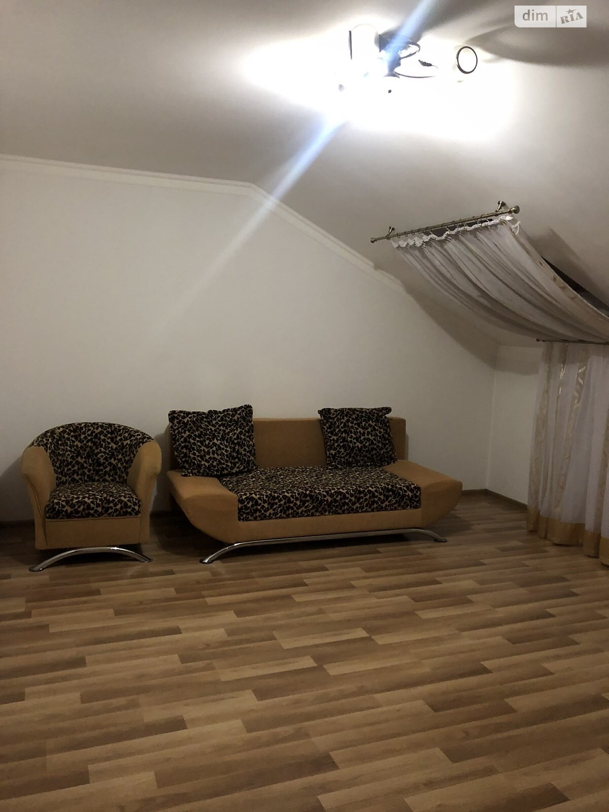 Продаж двокімнатної квартири в Ужгороді, на вул. Добрянського 20, район Центр фото 1 Продаж двокімнатної квартири в Ужгороді, на вул. Добрянського 20, район Центр фото 1