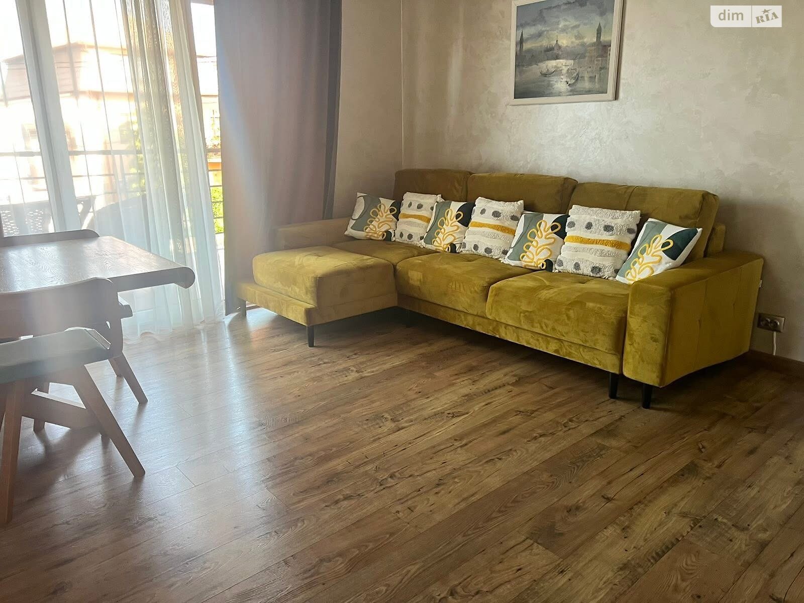 Продажа двухкомнатной квартиры в Ужгороде, на ул. Добрянского, район Центр фото 1 Продажа двухкомнатной квартиры в Ужгороде, на ул. Добрянского, район Центр фото 1