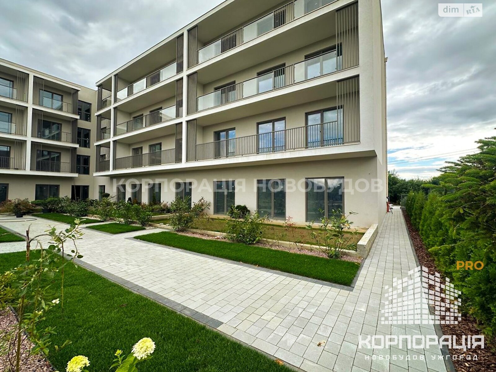 Продаж двокімнатної квартири в Ужгороді, на вул. Доманинська, район Центр фото 1 Продаж двокімнатної квартири в Ужгороді, на вул. Доманинська, район Центр фото 1