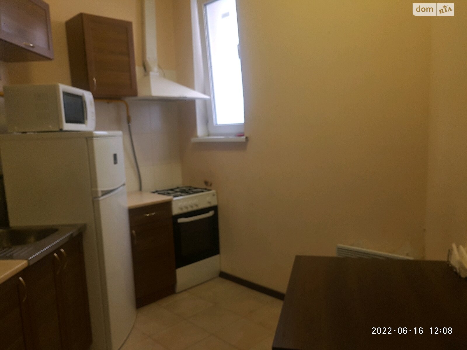 Продажа двухкомнатной квартиры в Ужгороде, на ул. Довженко xx, район Центр фото 1 Продажа двухкомнатной квартиры в Ужгороде, на ул. Довженко xx, район Центр фото 1