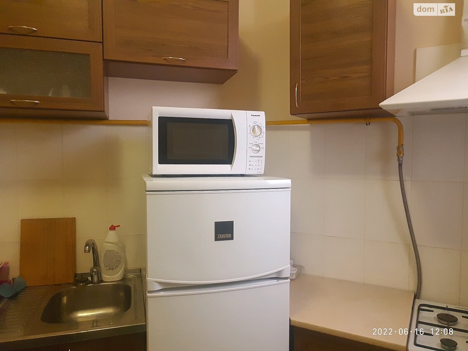 Продажа двухкомнатной квартиры в Ужгороде, на ул. Довженко xx, район Центр фото 1 Продажа двухкомнатной квартиры в Ужгороде, на ул. Довженко xx, район Центр фото 1