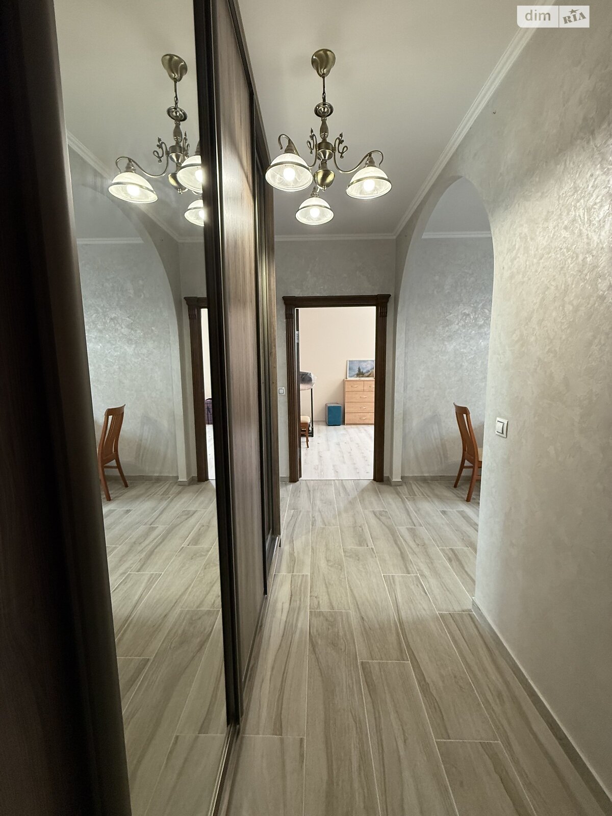 Продаж двокімнатної квартири в Ужгороді, на вул. Гленца 16, район Центр фото 1 Продаж двокімнатної квартири в Ужгороді, на вул. Гленца 16, район Центр фото 1
