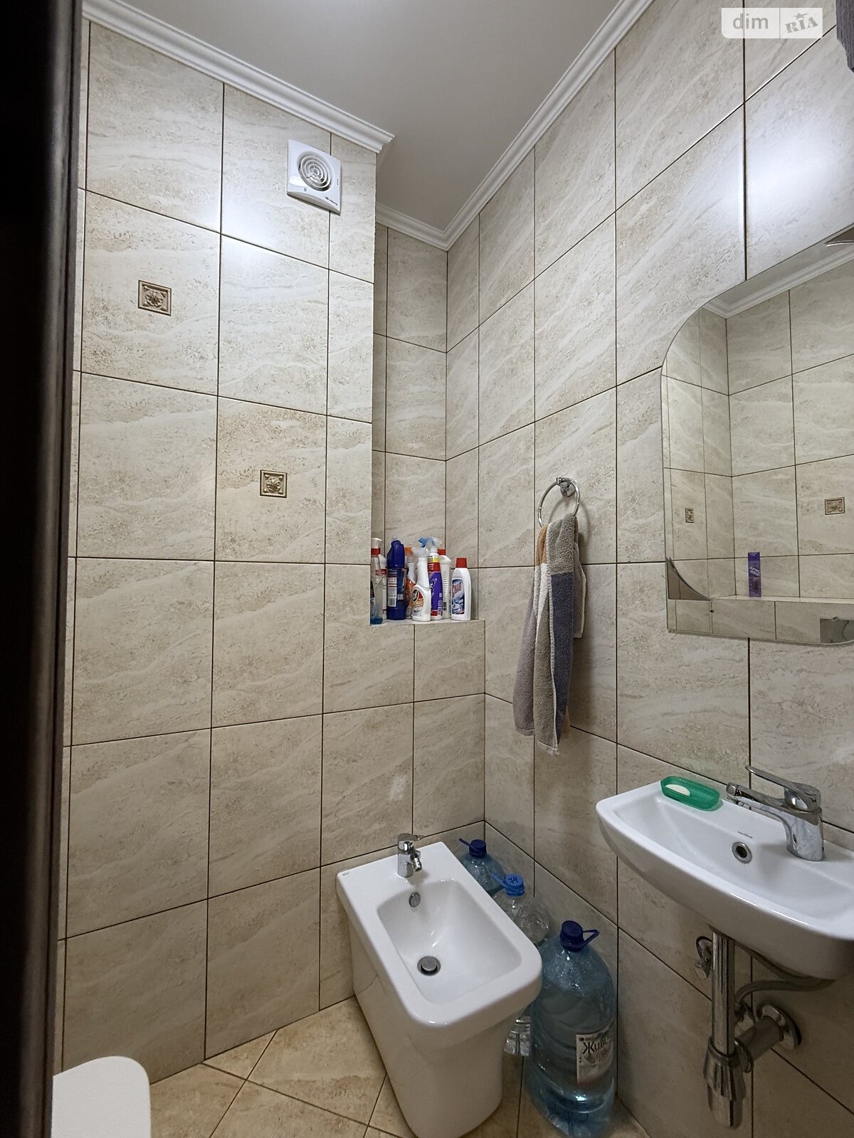 Продаж двокімнатної квартири в Ужгороді, на вул. Гленца 16, район Центр фото 1 Продаж двокімнатної квартири в Ужгороді, на вул. Гленца 16, район Центр фото 1
