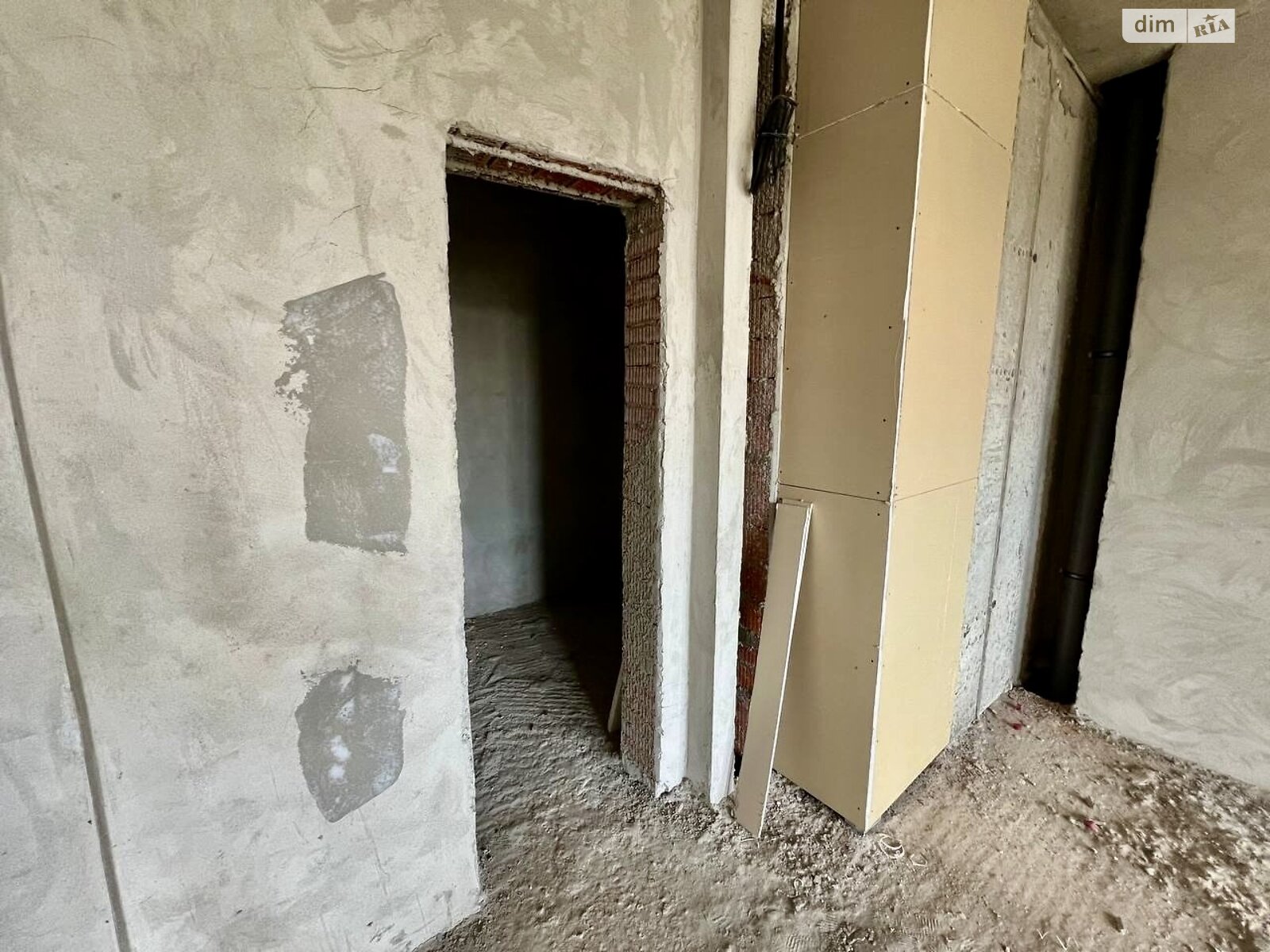 Продажа трехкомнатной квартиры в Ужгороде, на ул. Гленца 22, кв. 915, район Центр фото 1