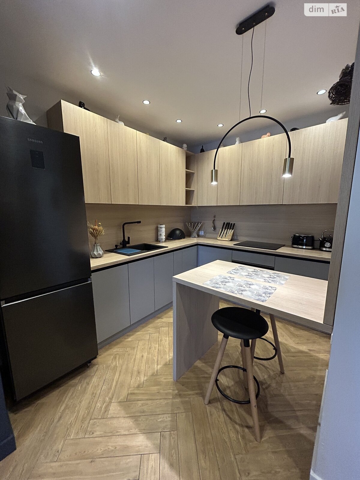 Продажа однокомнатной квартиры в Ужгороде, на наб. Киевская, район Центр фото 1