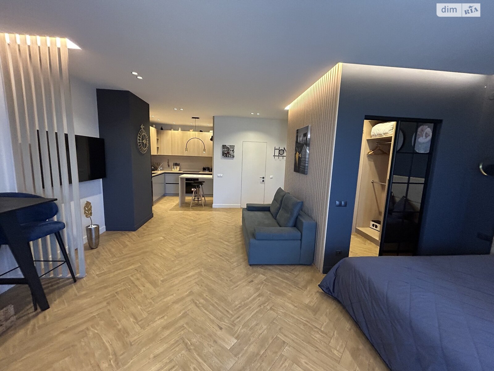 Продажа однокомнатной квартиры в Ужгороде, на наб. Киевская, район Центр фото 1