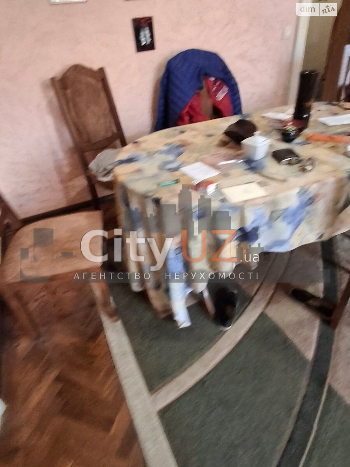 Продаж чотирикімнатної квартири в Ужгороді, на пл. Корятовича, район Центр фото 1