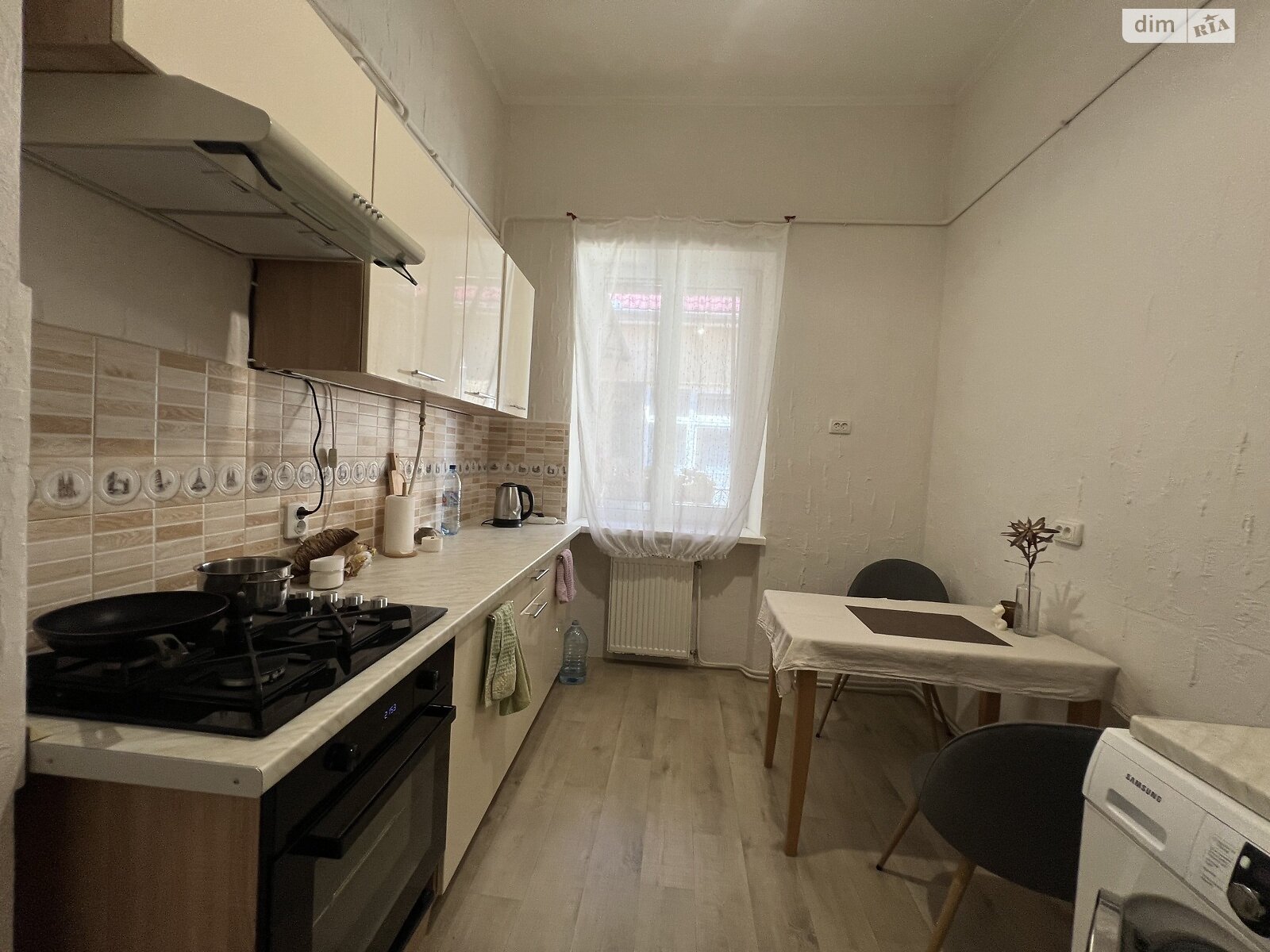Продажа двухкомнатной квартиры в Ужгороде, на ул. Корзо, район Центр фото 1 Продажа двухкомнатной квартиры в Ужгороде, на ул. Корзо, район Центр фото 1