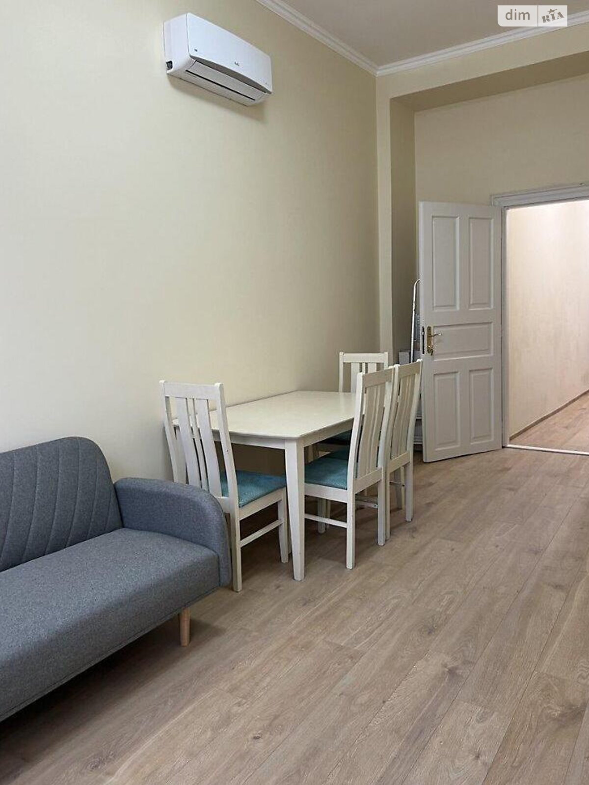 Продажа однокомнатной квартиры в Ужгороде, на ул. Корзо 14, район Центр фото 1