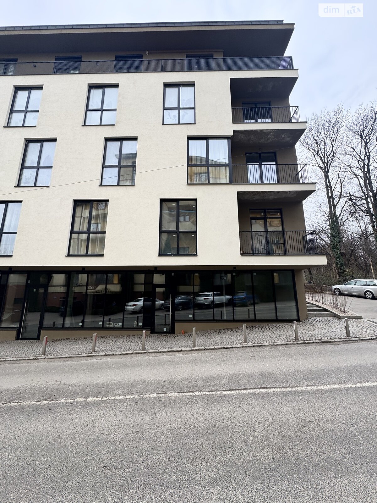 Продажа однокомнатной квартиры в Ужгороде, на ул. Кошицкая, район Центр фото 1 Продажа однокомнатной квартиры в Ужгороде, на ул. Кошицкая, район Центр фото 1