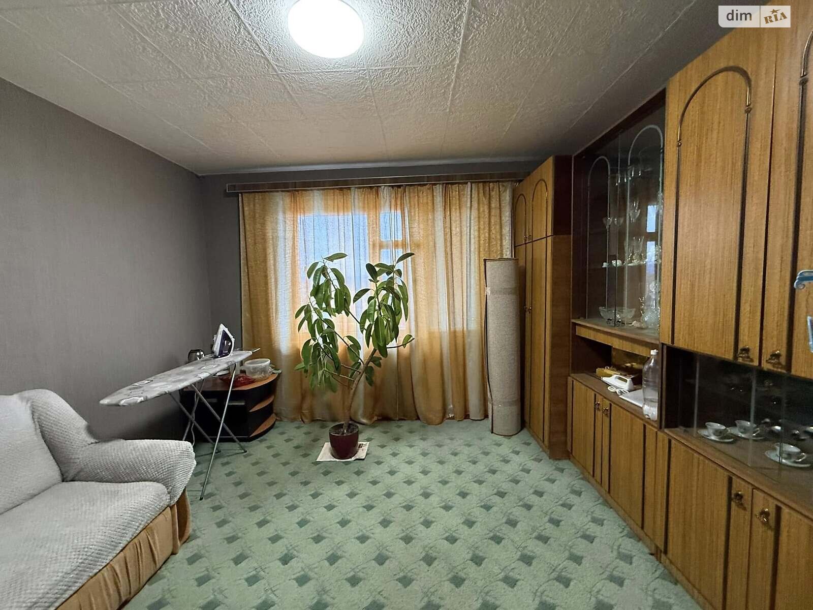 Продажа трехкомнатной квартиры в Ужгороде, на ул. Минайская, район Центр фото 1 Продажа трехкомнатной квартиры в Ужгороде, на ул. Минайская, район Центр фото 1