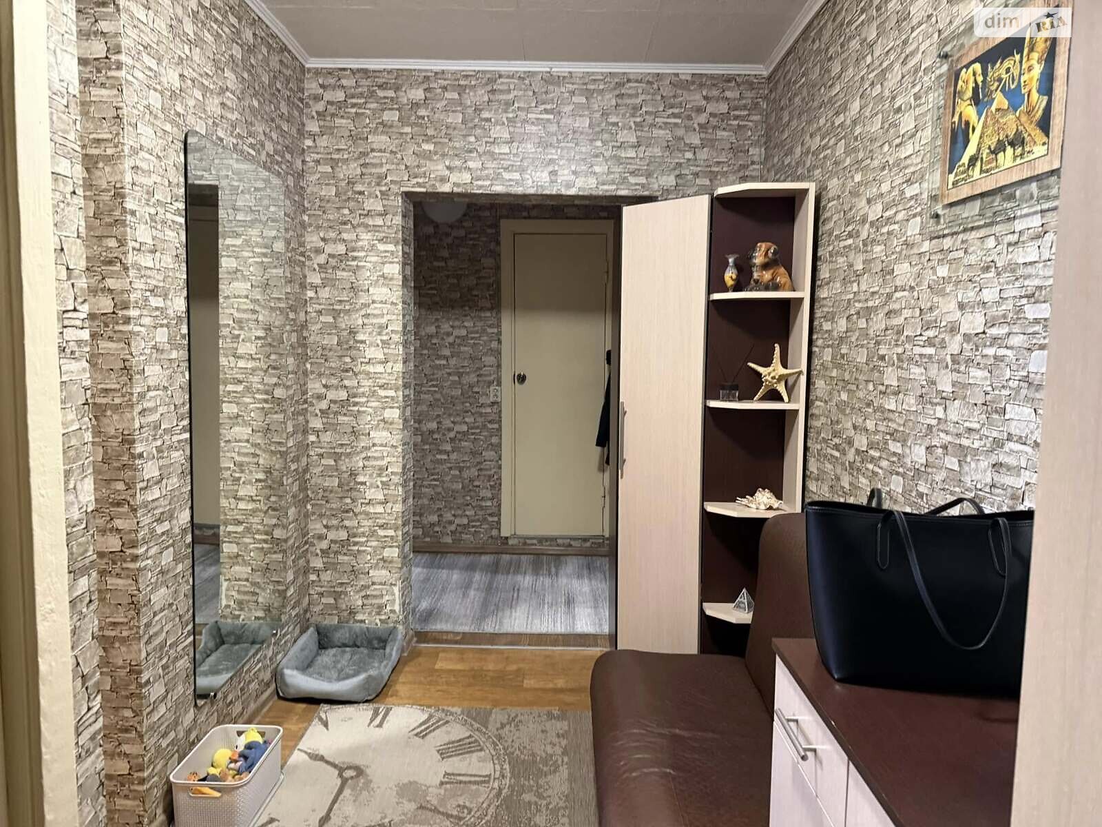 Продажа трехкомнатной квартиры в Ужгороде, на ул. Минайская, район Центр фото 1 Продажа трехкомнатной квартиры в Ужгороде, на ул. Минайская, район Центр фото 1