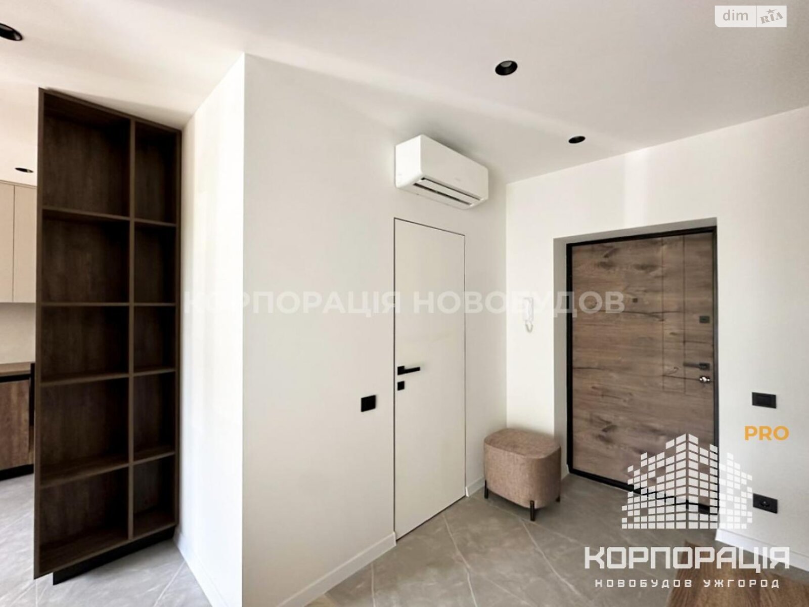 Продажа однокомнатной квартиры в Ужгороде, на ул. Минайская, район Центр фото 1 Продажа однокомнатной квартиры в Ужгороде, на ул. Минайская, район Центр фото 1
