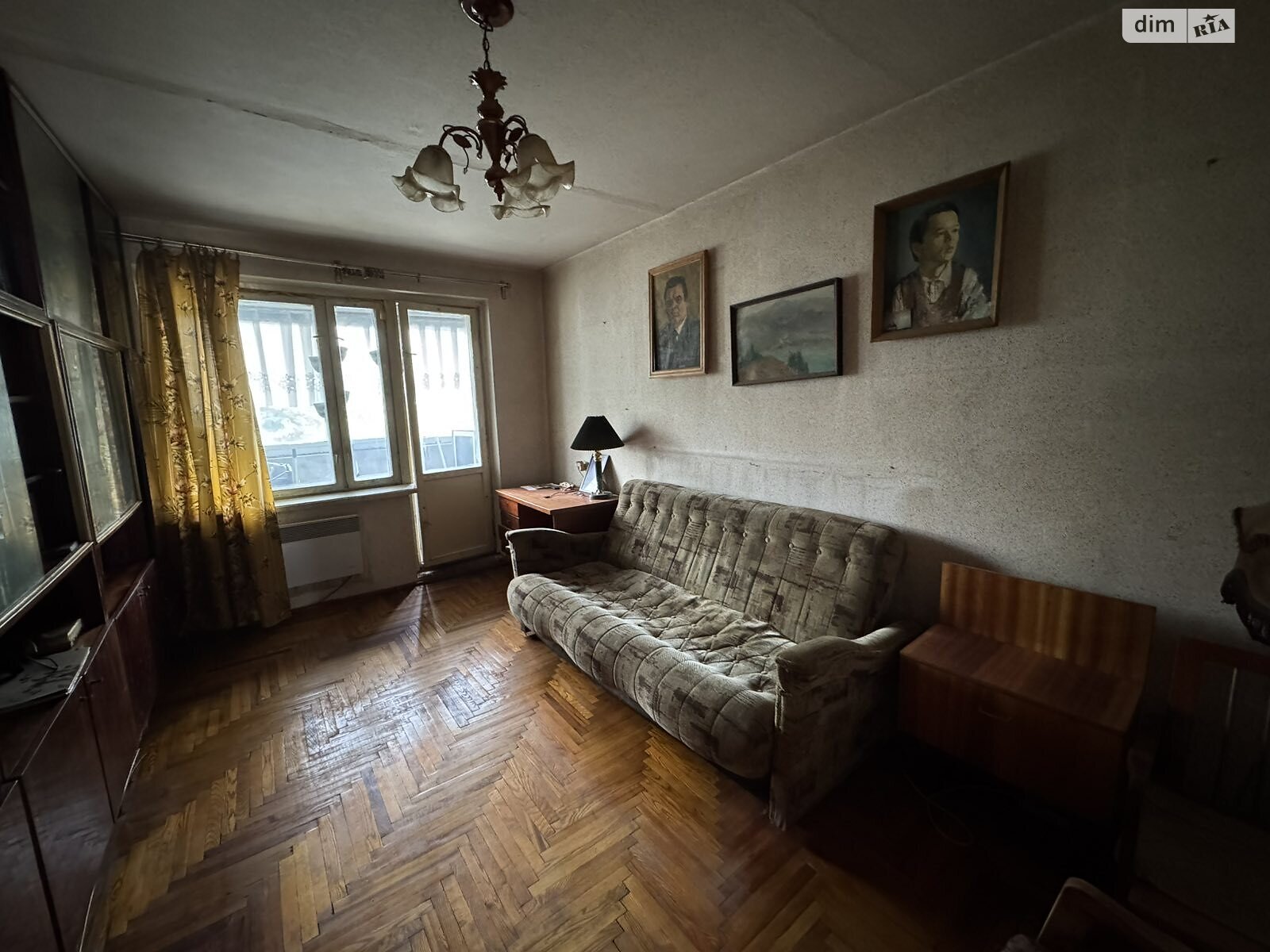 Продаж трикімнатної квартири в Ужгороді, на вул. Минайська, район Центр фото 1 Продаж трикімнатної квартири в Ужгороді, на вул. Минайська, район Центр фото 1