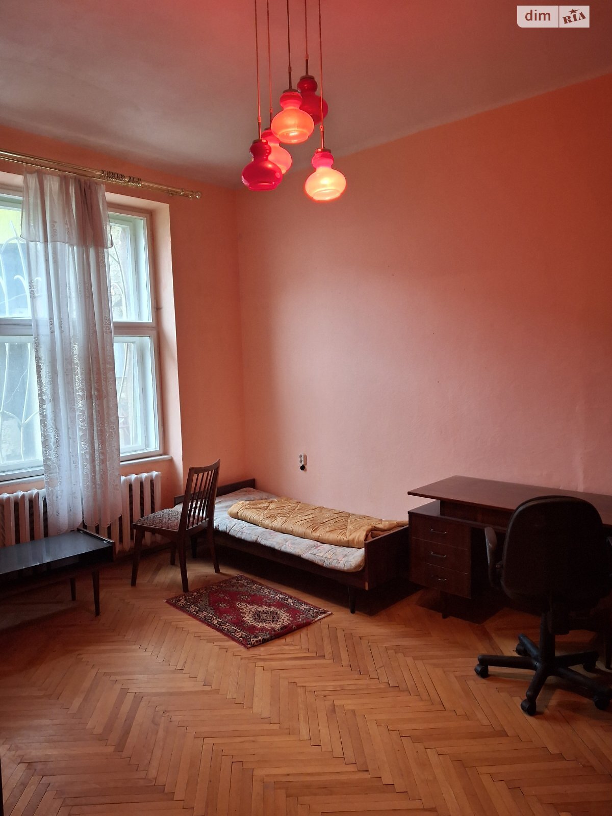 Продажа двухкомнатной квартиры в Ужгороде, на наб. Независимости, район Центр фото 1 Продажа двухкомнатной квартиры в Ужгороде, на наб. Независимости, район Центр фото 1