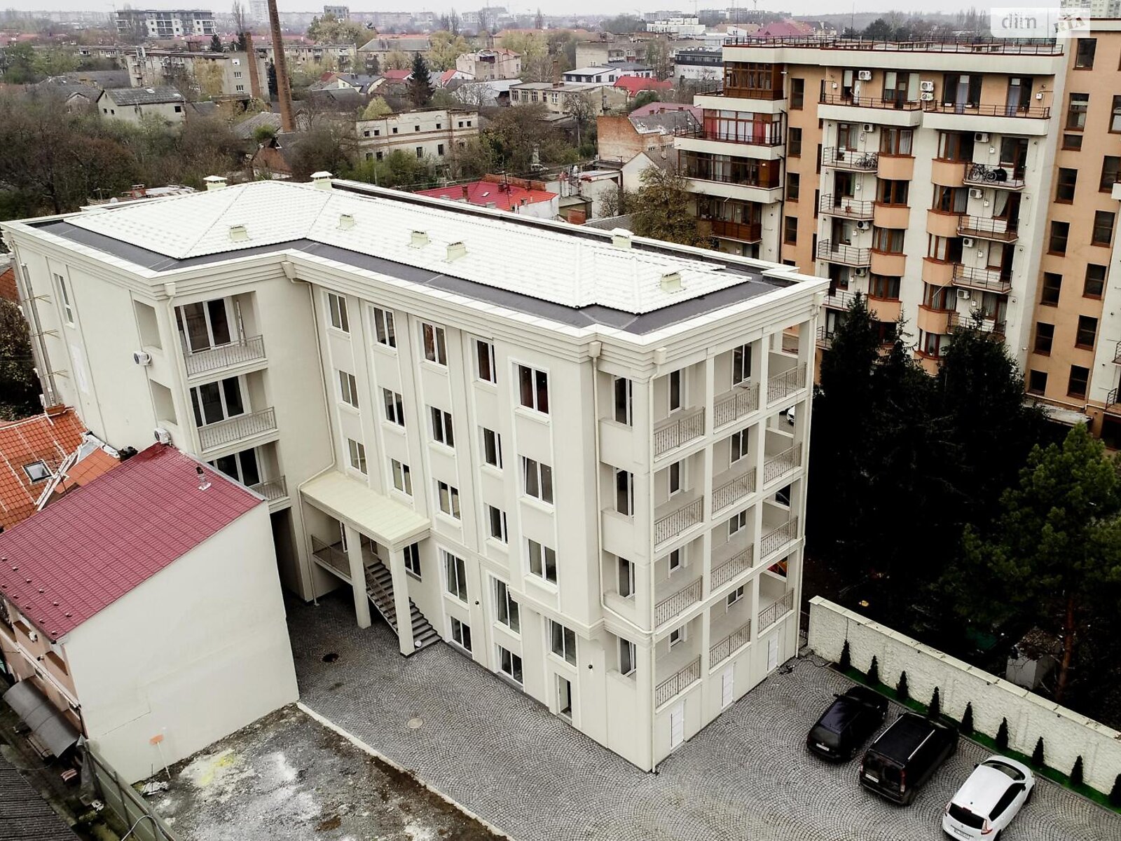 Продажа двухкомнатной квартиры в Ужгороде, на ул. Новака 6, район Центр фото 1