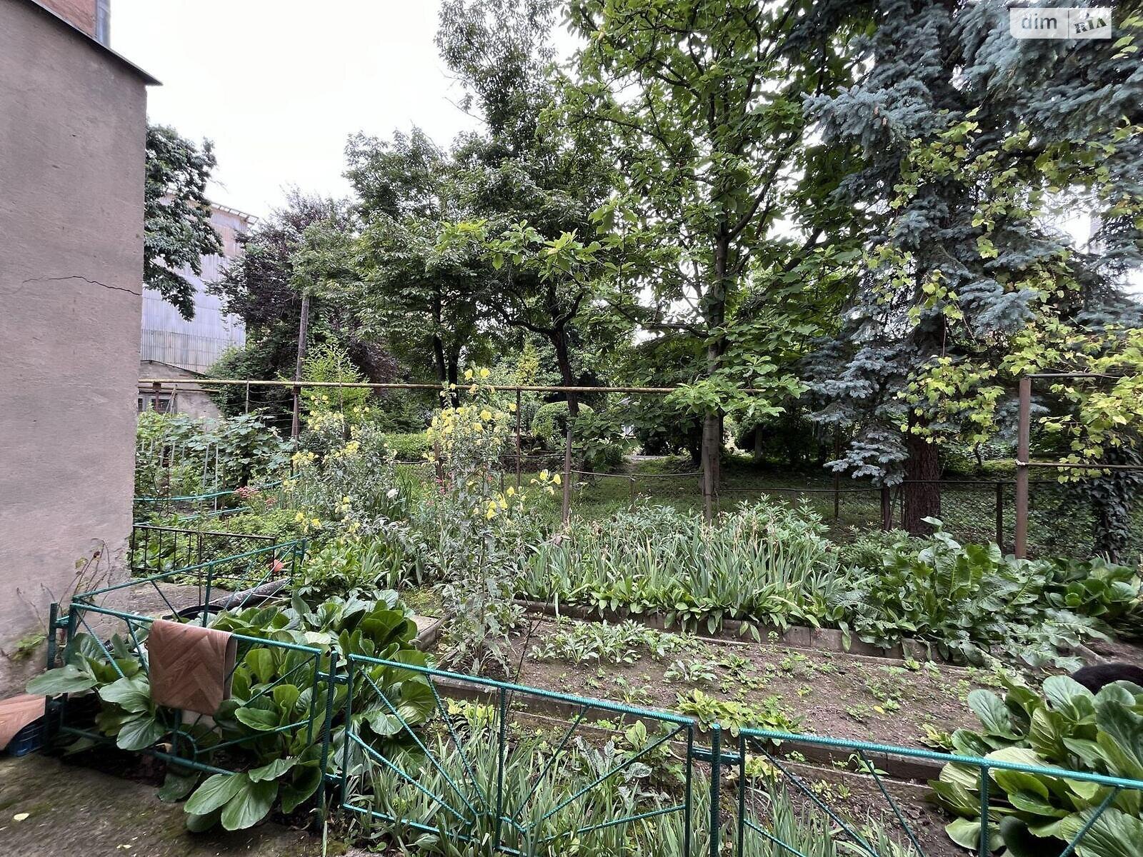 Продаж трикімнатної квартири в Ужгороді, на вул. Ольбрахта 8, район Центр фото 1 Продаж трикімнатної квартири в Ужгороді, на вул. Ольбрахта 8, район Центр фото 1