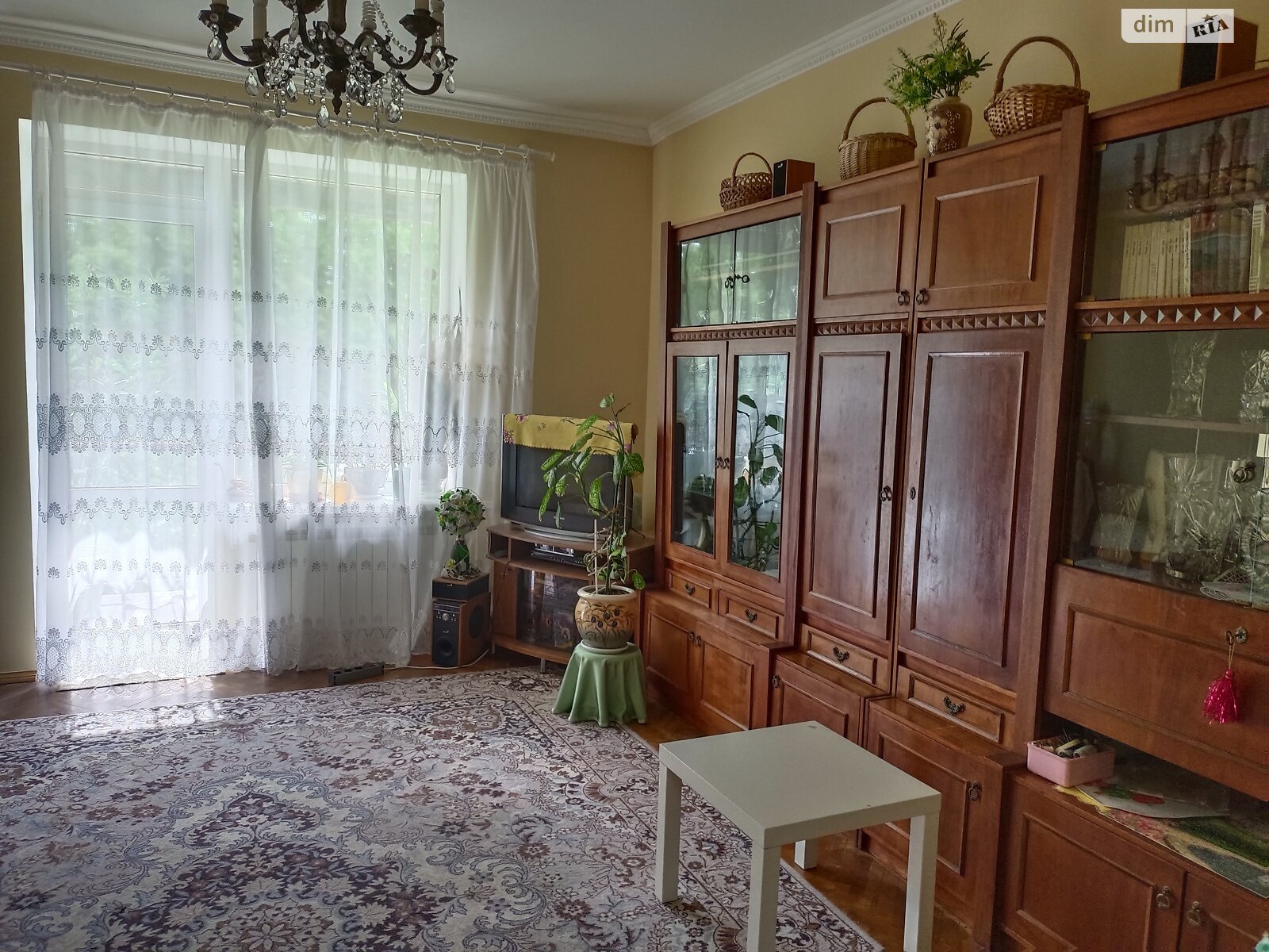 Продаж трикімнатної квартири в Ужгороді, на вул. Гойди 10, район Центр фото 1 Продаж трикімнатної квартири в Ужгороді, на вул. Гойди 10, район Центр фото 1