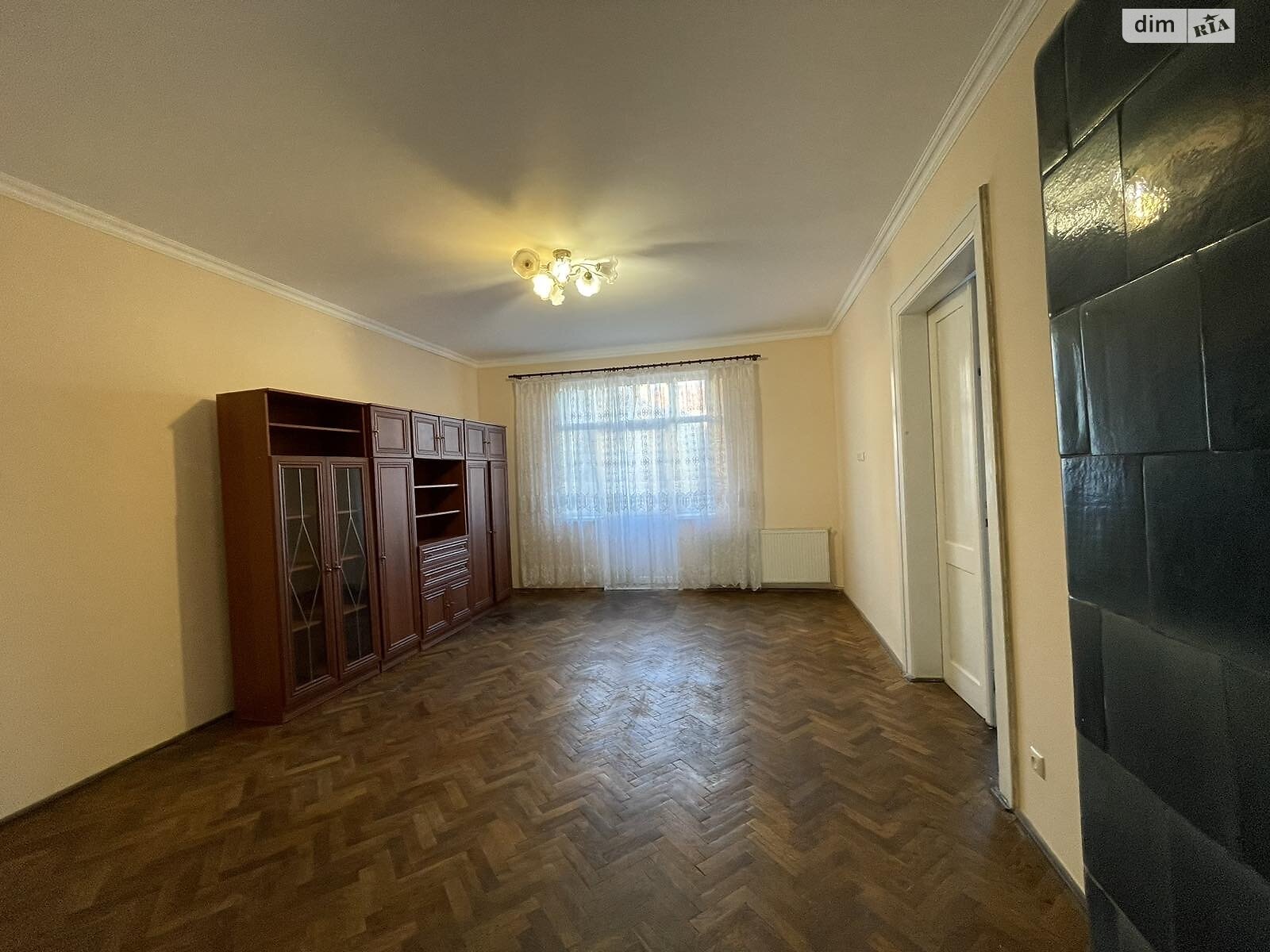 Продаж двокімнатної квартири в Ужгороді, на вул. Панаса Мирного, район Центр фото 1
