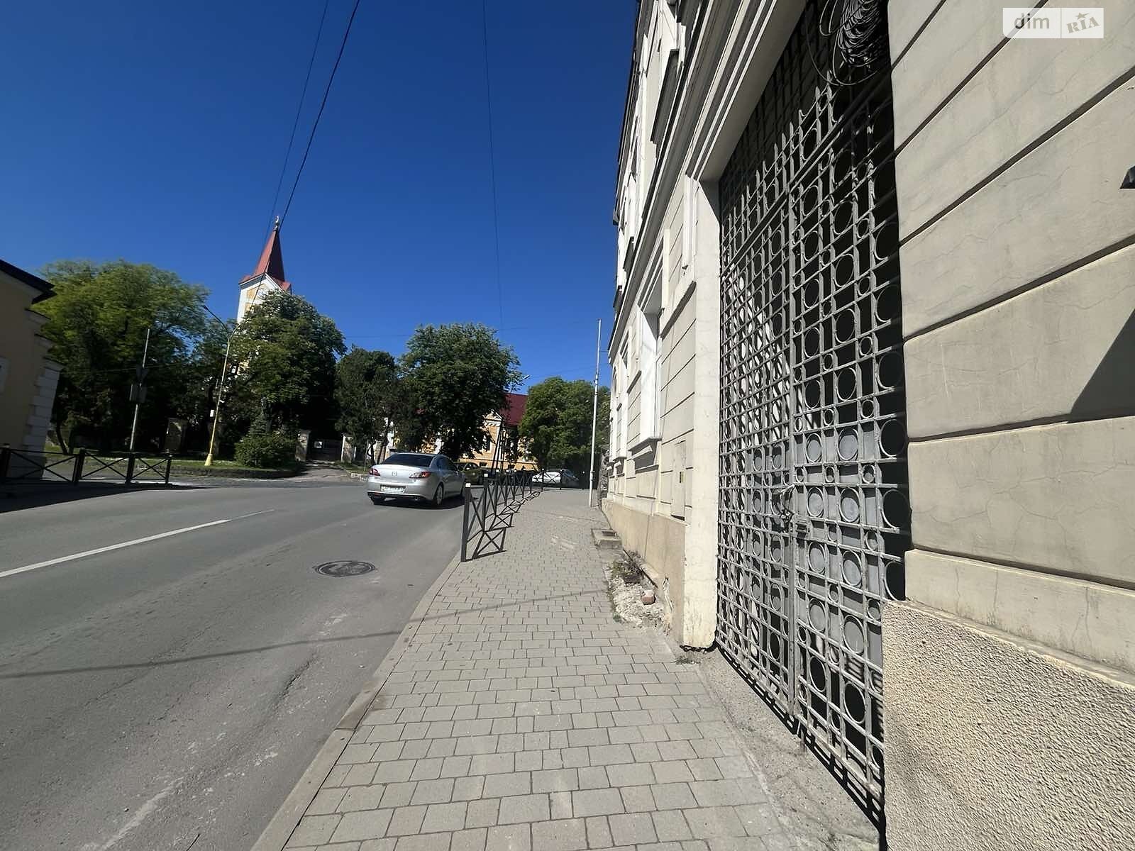 Продаж однокімнатної квартири в Ужгороді, на вул. Підгірна, район Центр фото 1 Продаж однокімнатної квартири в Ужгороді, на вул. Підгірна, район Центр фото 1