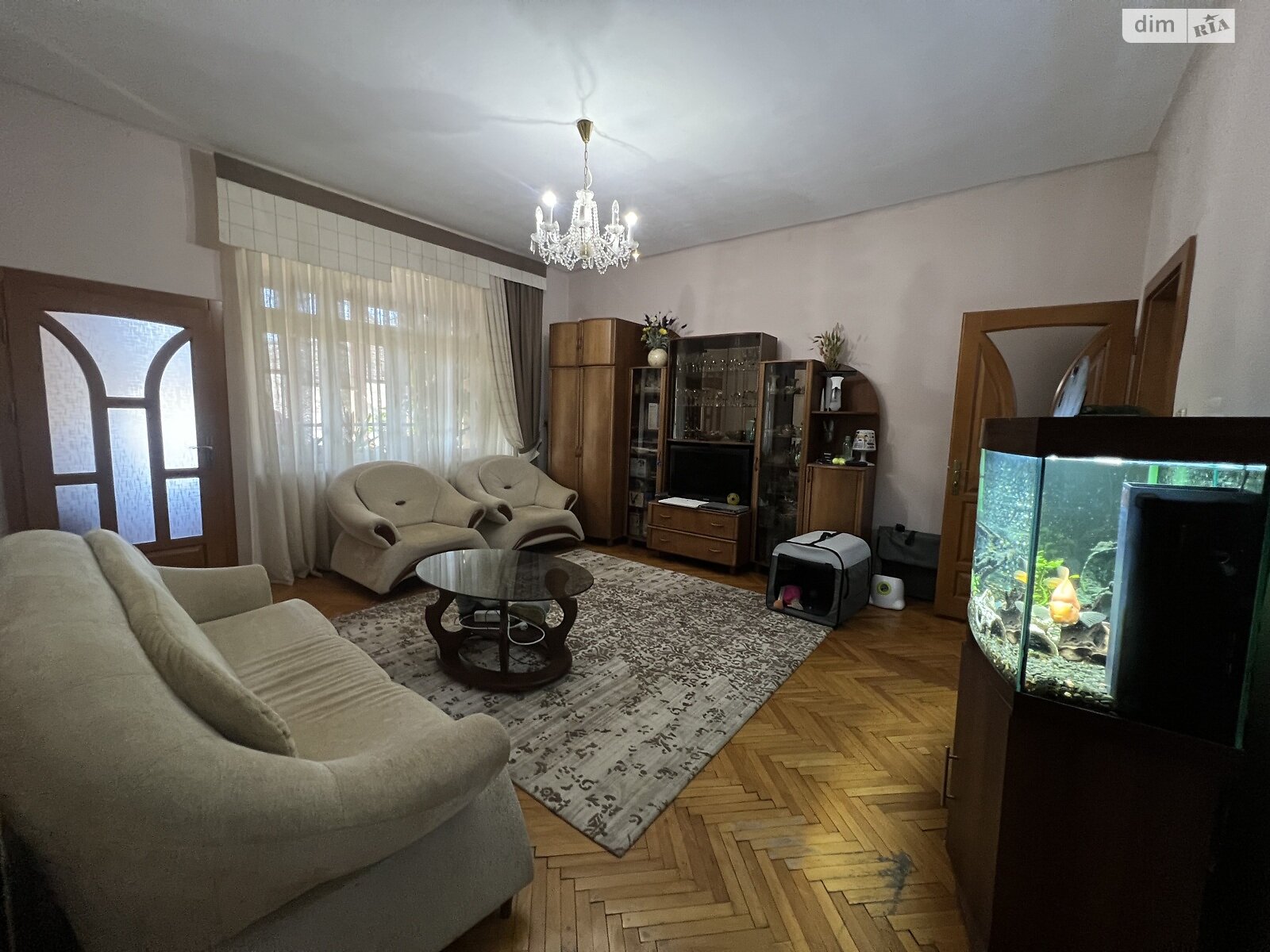 Продаж чотирикімнатної квартири в Ужгороді, на вул. Руська, район Центр фото 1 Продаж чотирикімнатної квартири в Ужгороді, на вул. Руська, район Центр фото 1