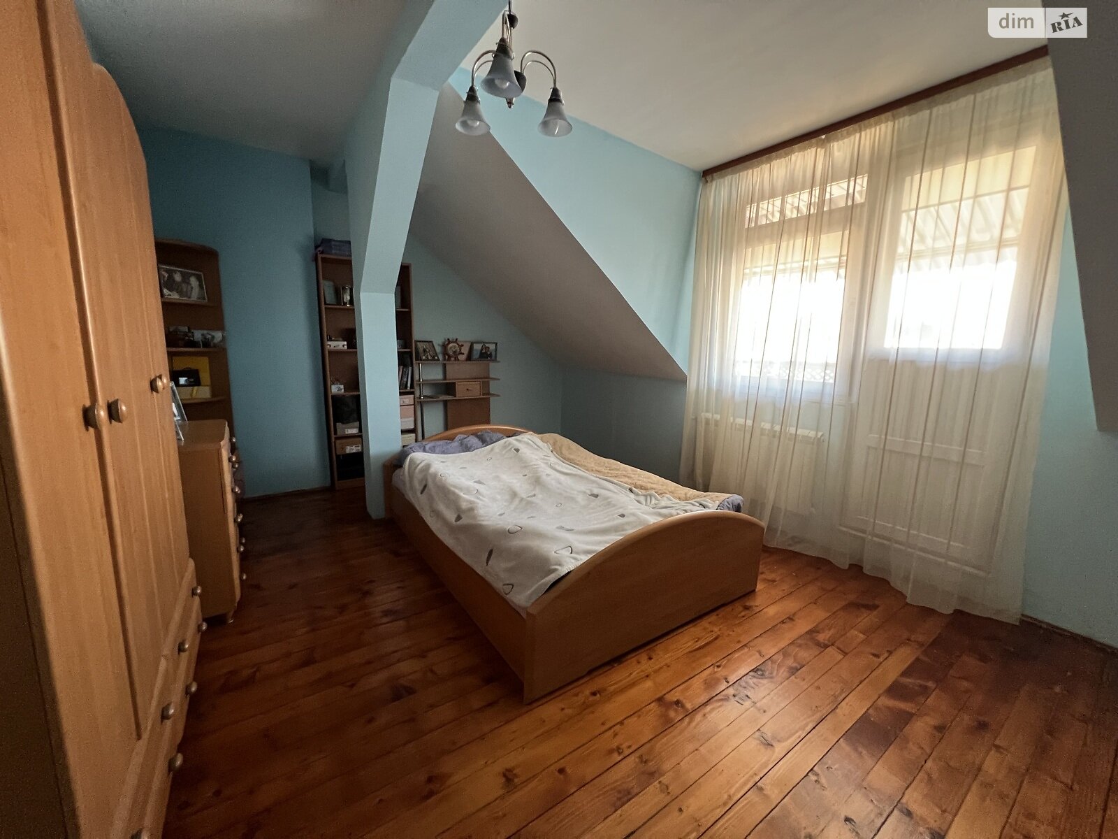Продаж чотирикімнатної квартири в Ужгороді, на вул. Руська, район Центр фото 1 Продаж чотирикімнатної квартири в Ужгороді, на вул. Руська, район Центр фото 1