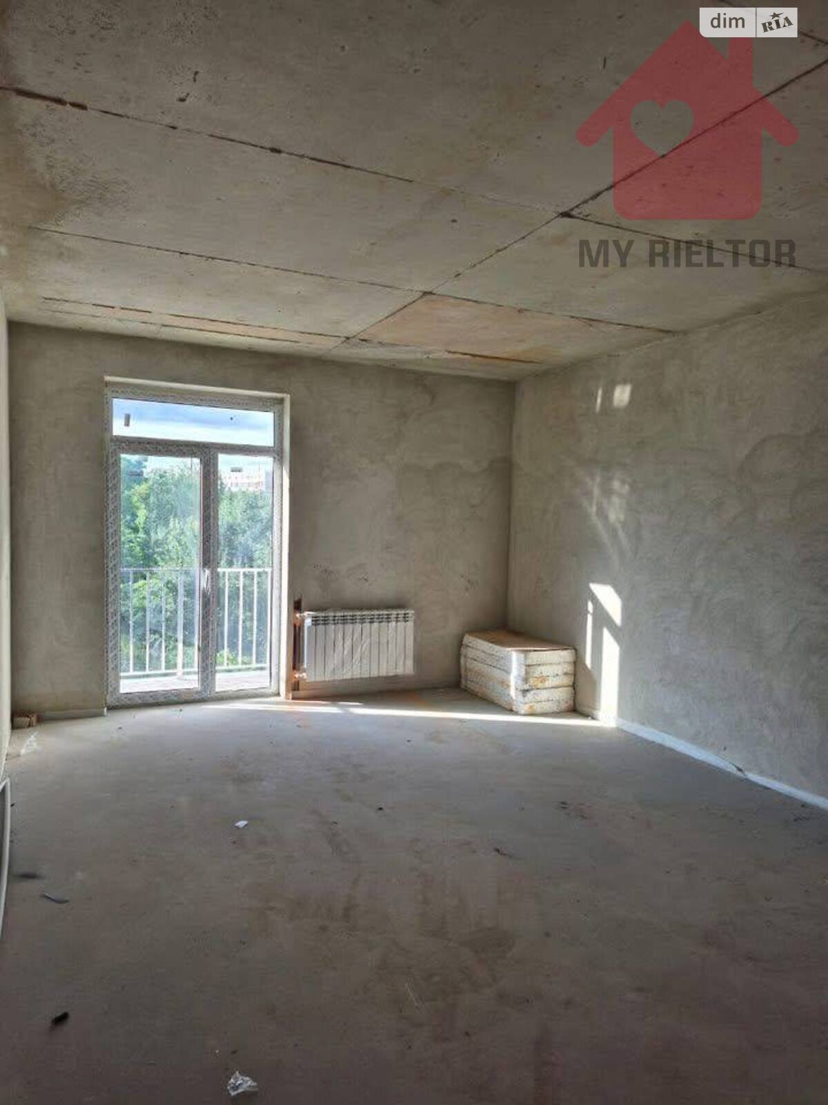 Продажа однокомнатной квартиры в Ужгороде, на ул. Русская 55, район Центр фото 1 Продажа однокомнатной квартиры в Ужгороде, на ул. Русская 55, район Центр фото 1