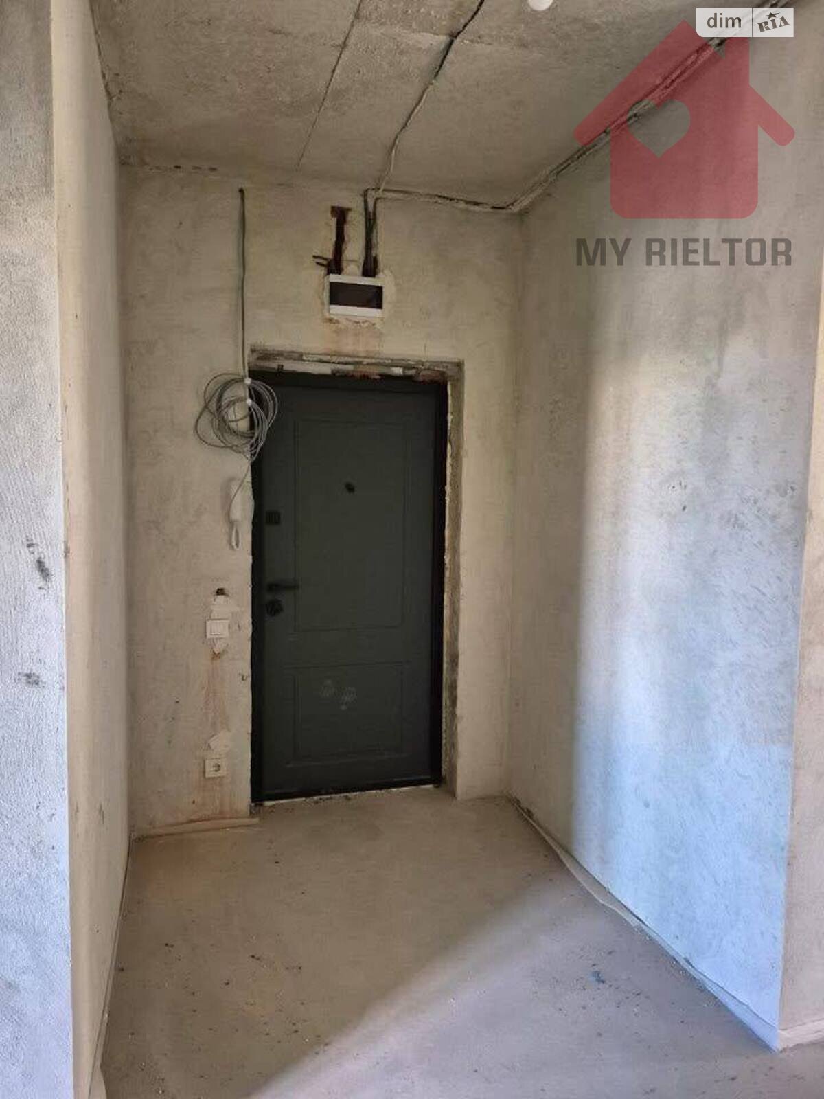 Продажа однокомнатной квартиры в Ужгороде, на ул. Русская 55, район Центр фото 1 Продажа однокомнатной квартиры в Ужгороде, на ул. Русская 55, район Центр фото 1