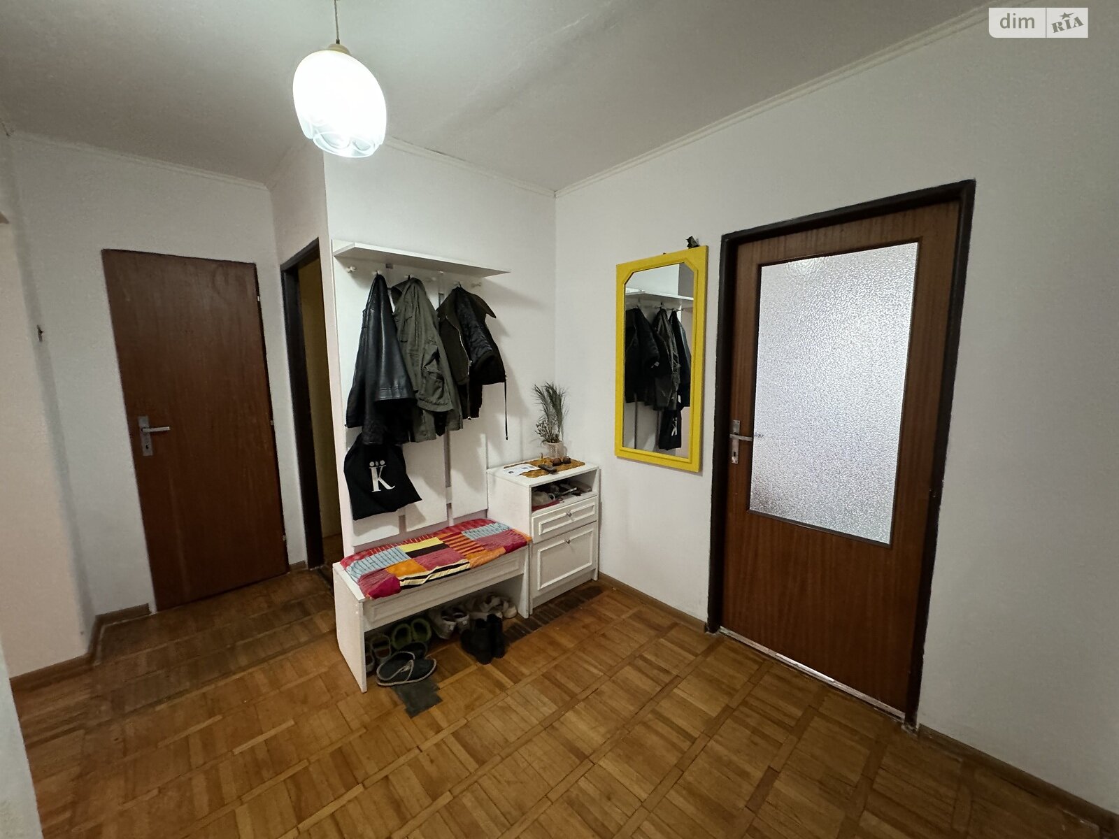 Продажа четырехкомнатной квартиры в Ужгороде, на ул. Шевченко, район Центр фото 1 Продажа четырехкомнатной квартиры в Ужгороде, на ул. Шевченко, район Центр фото 1