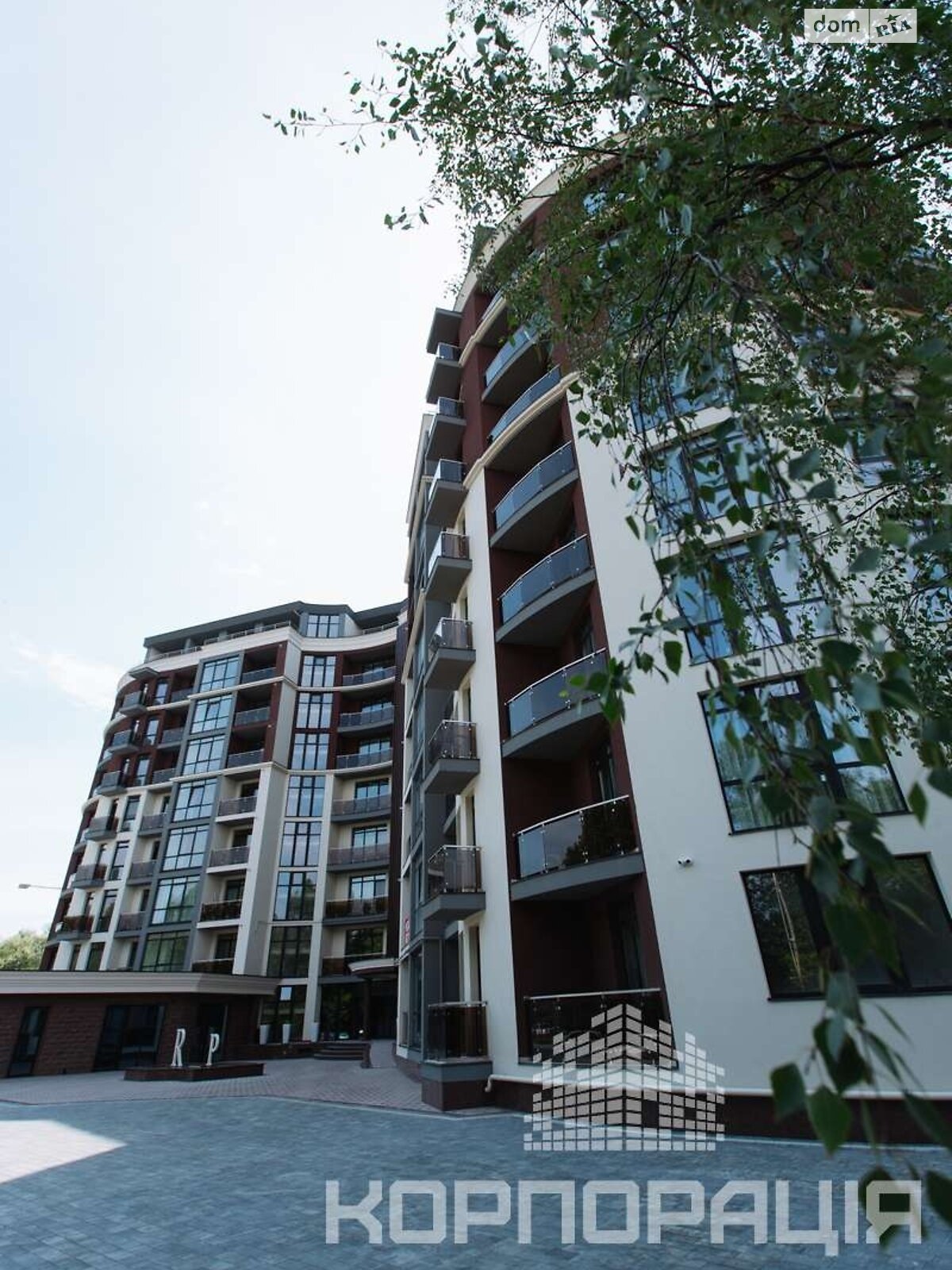 Продажа двухкомнатной квартиры в Ужгороде, на наб. Славянская, район Центр фото 1