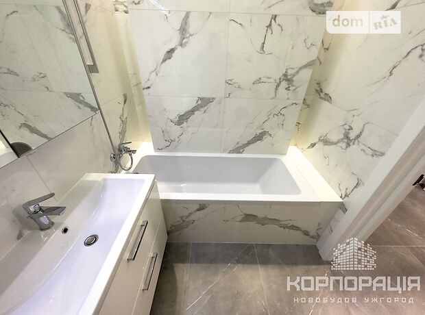 Продажа однокомнатной квартиры в Ужгороде, на наб. Славянская, район Центр фото 1 Продажа однокомнатной квартиры в Ужгороде, на наб. Славянская, район Центр фото 1