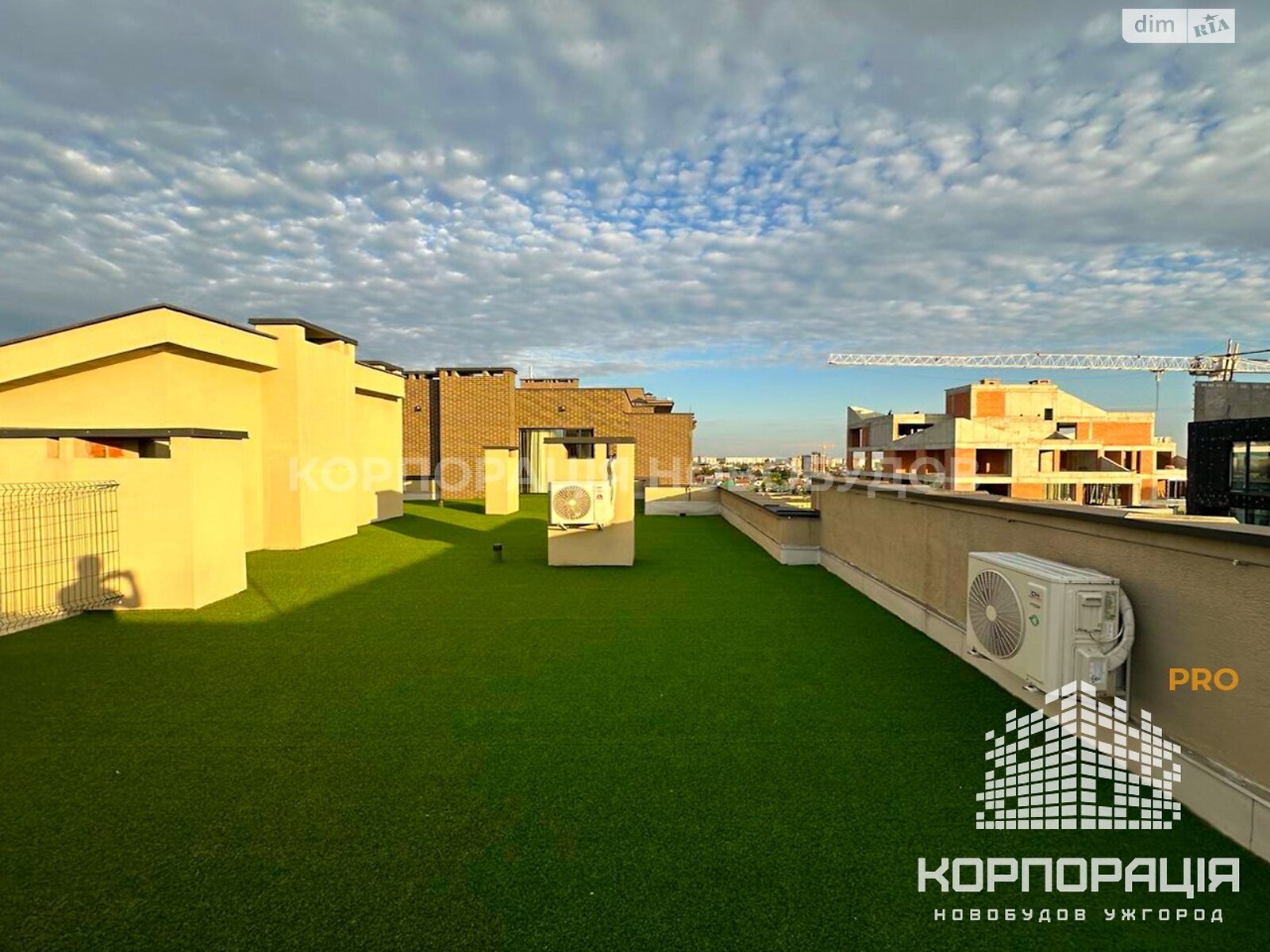 Продажа трехкомнатной квартиры в Ужгороде, на наб. Славянская 23А, район Центр фото 1 Продажа трехкомнатной квартиры в Ужгороде, на наб. Славянская 23А, район Центр фото 1