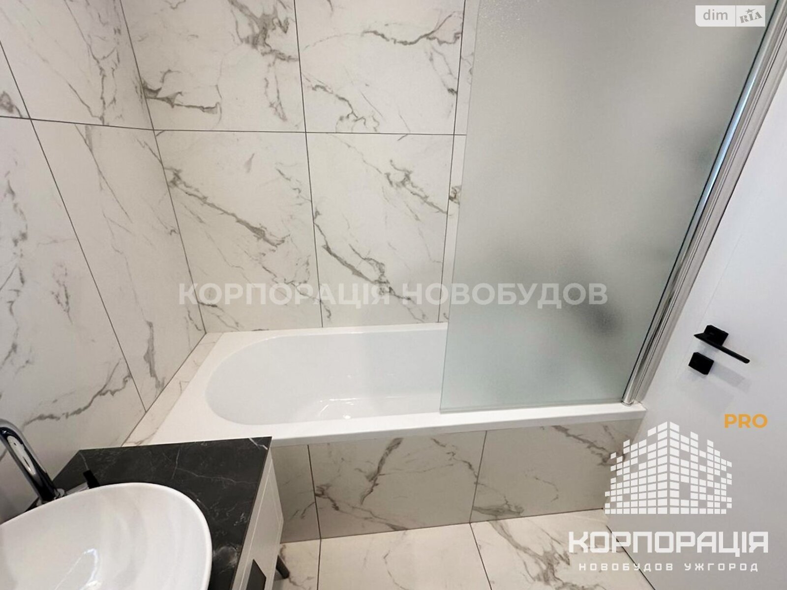 Продажа трехкомнатной квартиры в Ужгороде, на наб. Славянская 23А, район Центр фото 1 Продажа трехкомнатной квартиры в Ужгороде, на наб. Славянская 23А, район Центр фото 1